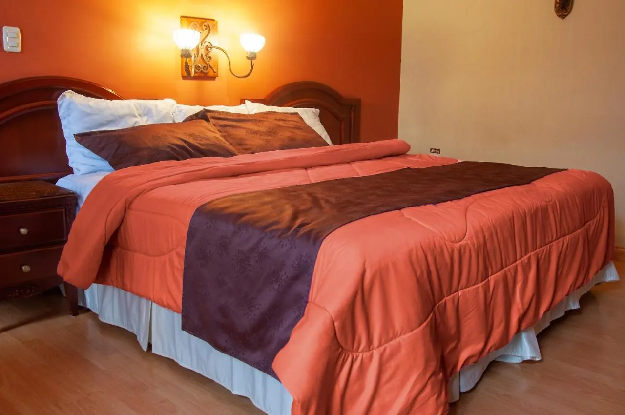 קואנקה Hotel Campanario